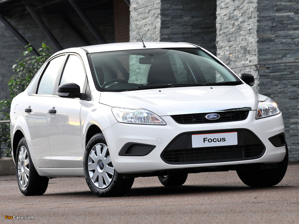 Ford Focus Sedan ZA-spec 2009–10 photos (1024 x 768)
