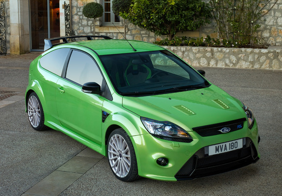 Ford Focus RS 2009–10 pictures