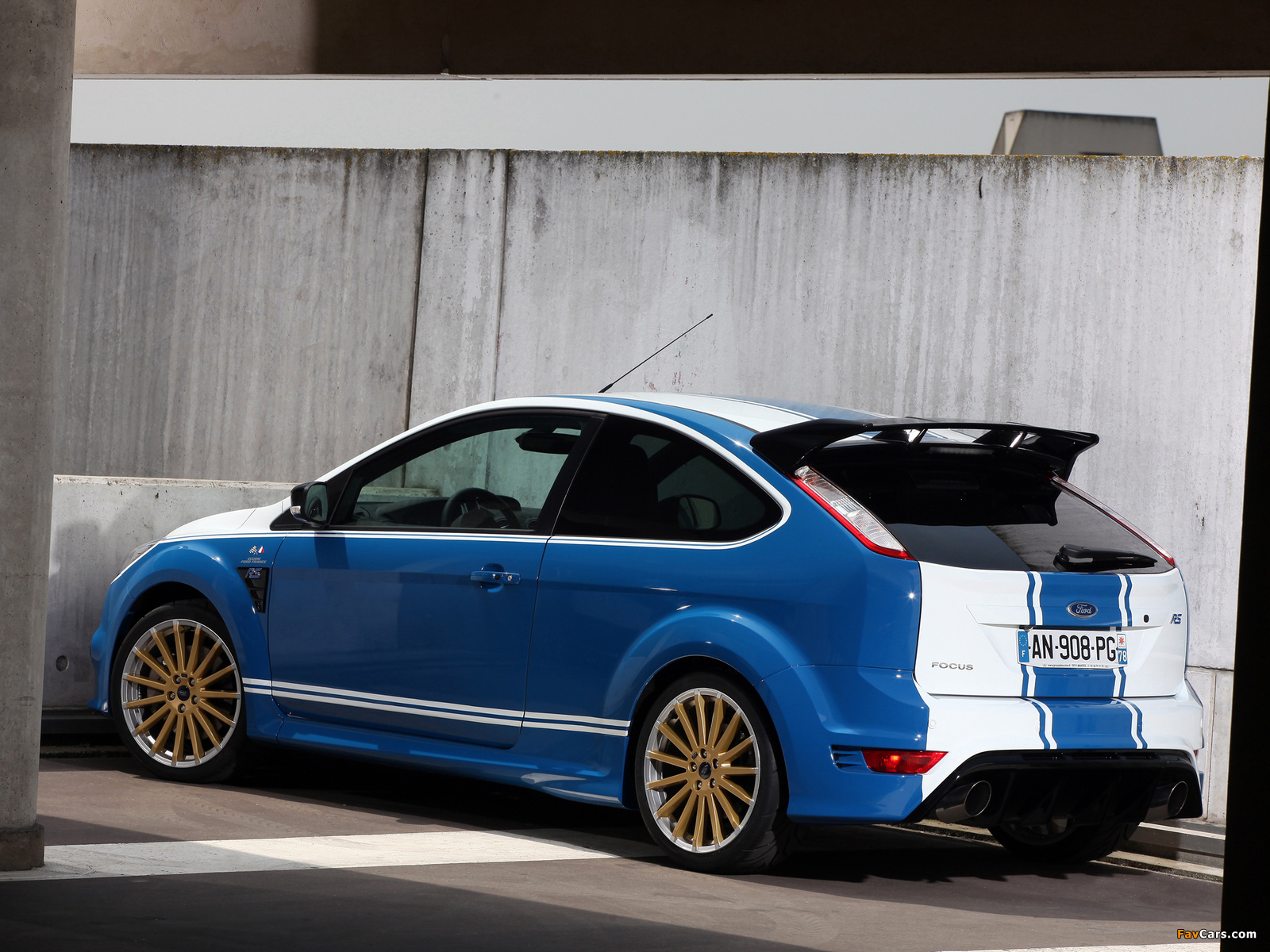Ford Focus RS Le Mans Edition 2010 images (1600 x 1200)