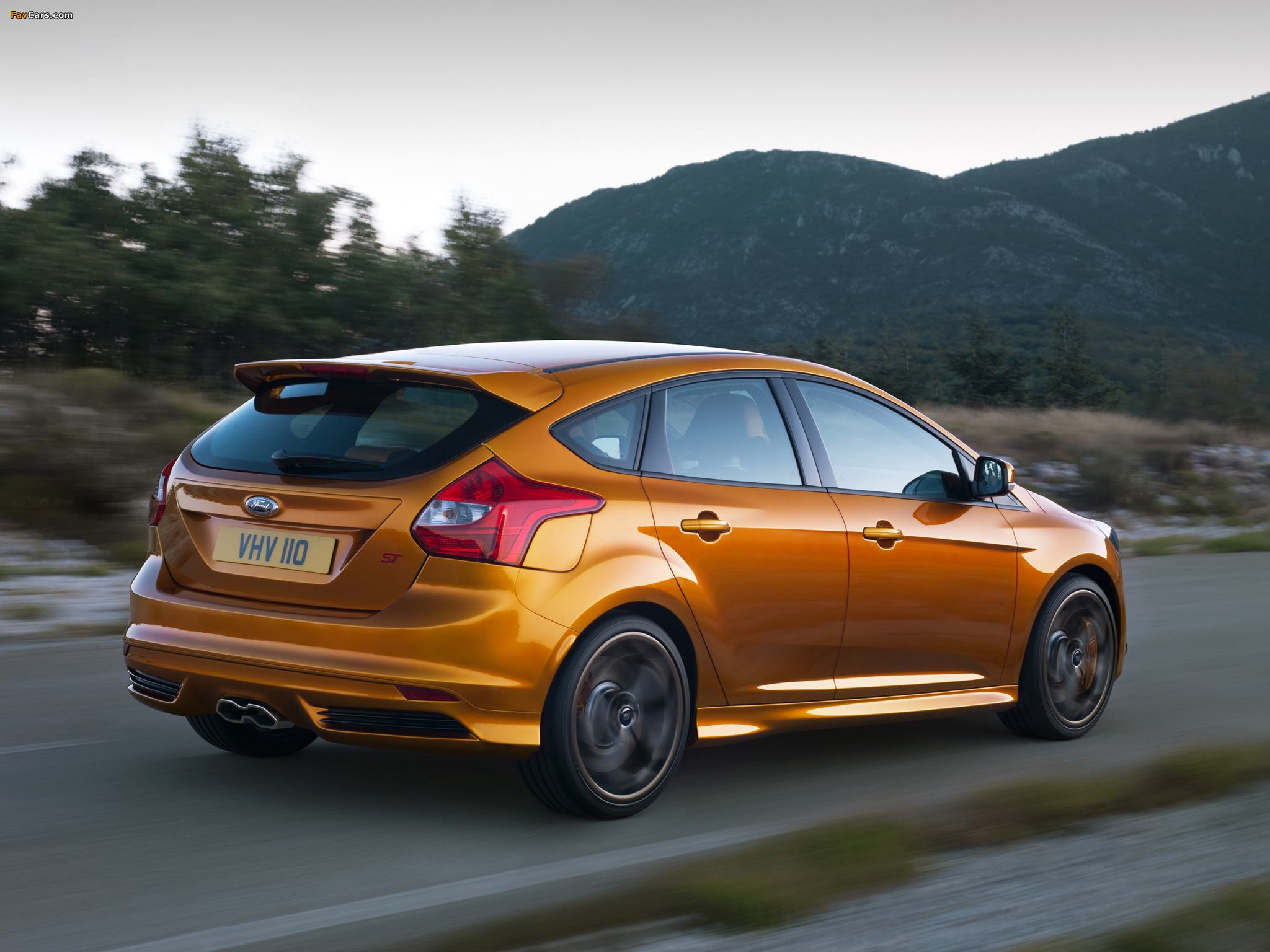 Ford Focus ST Concept 2010 wallpapers (2048 x 1536)