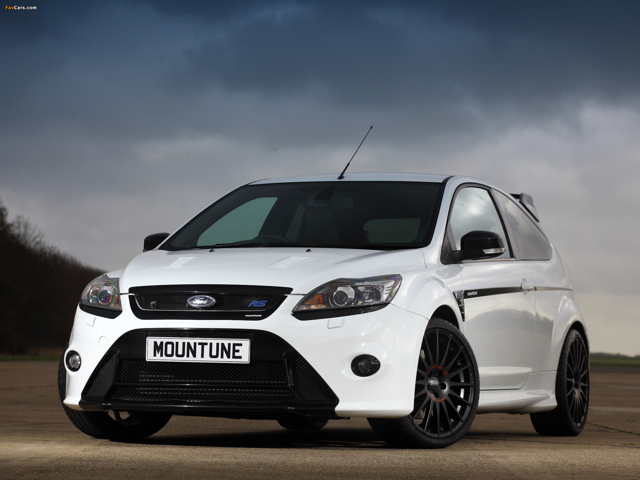 Mountune Performance Ford Focus RS MP350 2010 wallpapers (2048 x 1536)