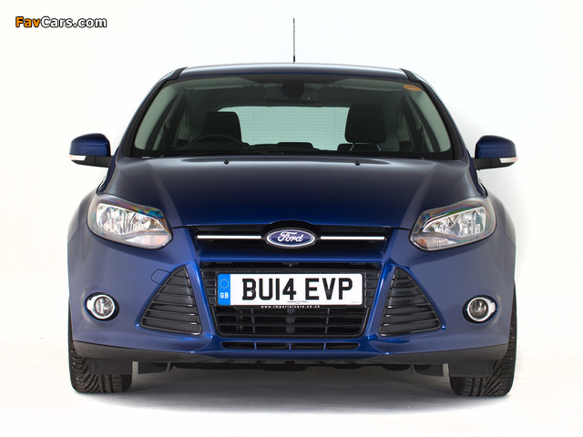 Ford Focus Titanium UK-spec (DYB) 2011–14 images (640 x 480)