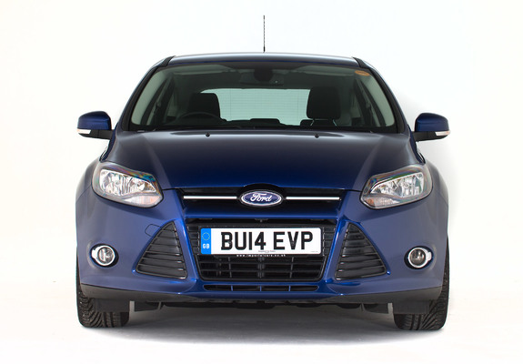 Ford Focus Titanium UK-spec (DYB) 2011–14 images