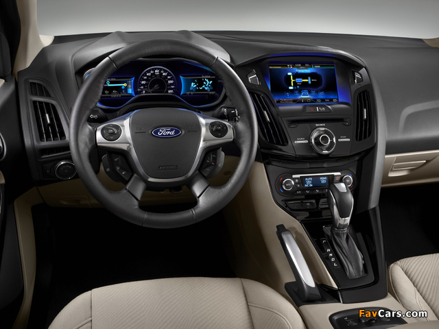 Ford Focus Electric 5-door 2011 images (640 x 480)