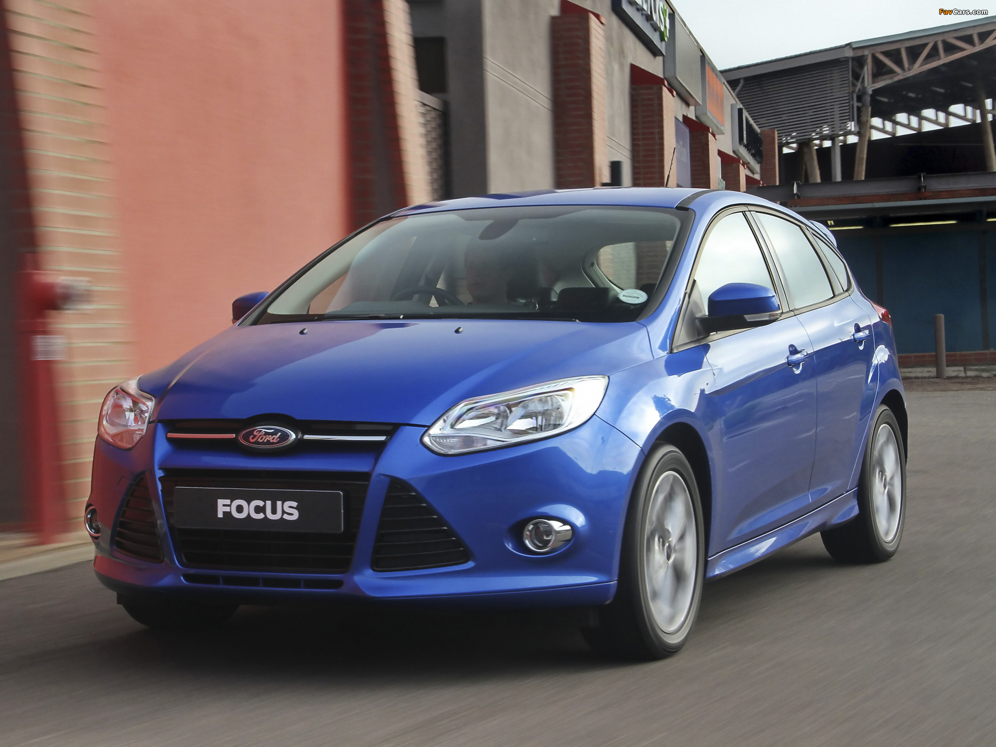 Ford Focus 5-door ZA-spec 2011 photos (2048 x 1536)