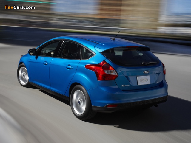 Ford Focus 5-door US-spec 2011 pictures (640 x 480)