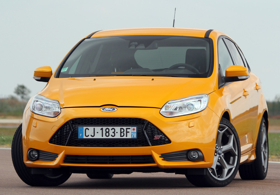 Ford Focus ST 2012 images