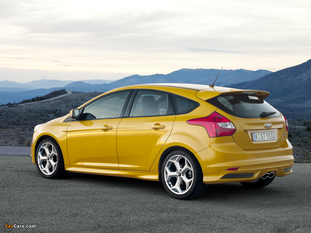 Ford Focus ST (DYB) 2012–14 images (1024 x 768)