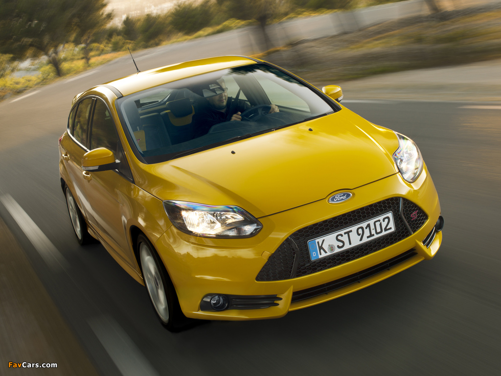 Ford Focus ST 2012 images (1024 x 768)