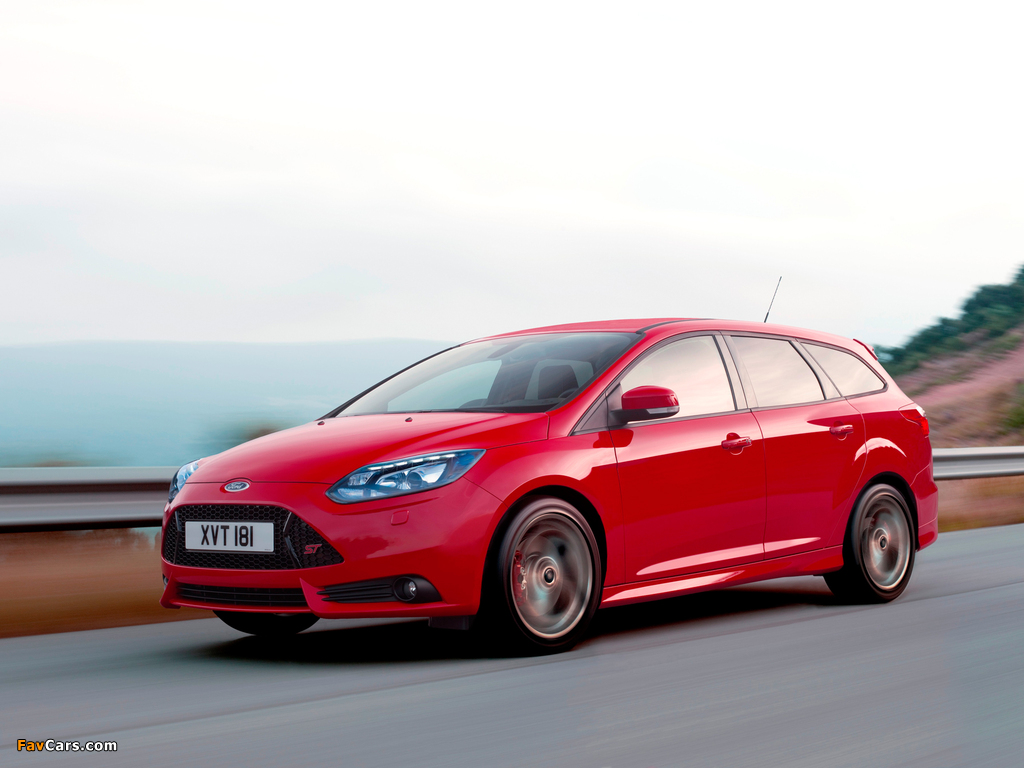 Ford Focus ST Wagon 2012 pictures (1024 x 768)