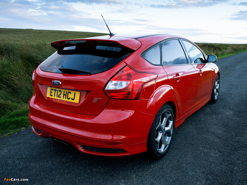 Ford Focus ST UK-spec 2012 pictures (1024 x 768)