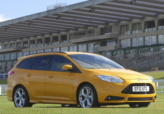 Ford Focus ST Wagon UK-spec 2012 pictures