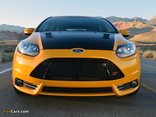 Shelby Focus ST 2013 images (640 x 480)