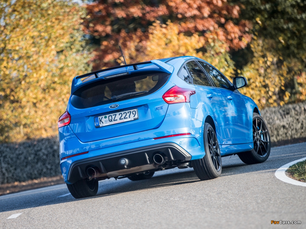 Ford Focus RS (DYB) 2015 wallpapers (1024 x 768)