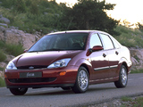 Images of Ford Focus Sedan 1998–2001