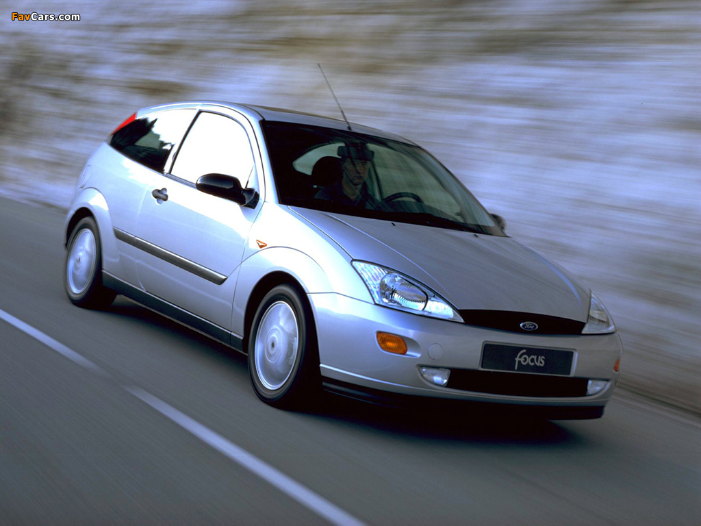 Images of Ford Focus 3-door 1998–2001 (1024 x 768)