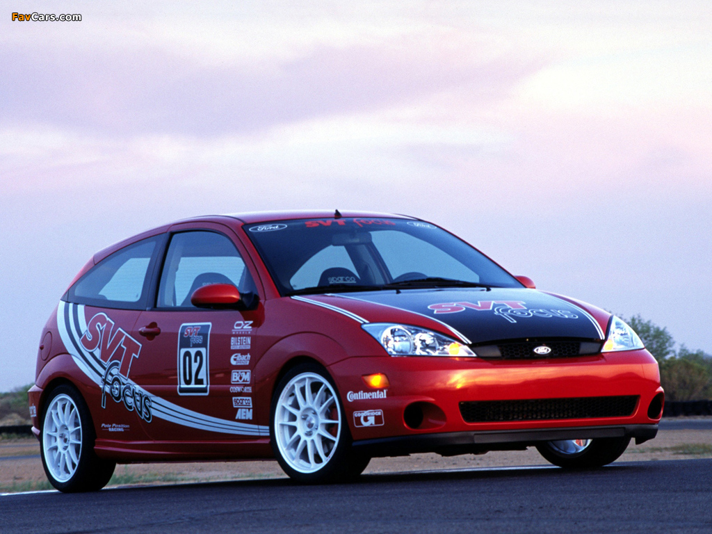Images of Ford Focus SVT Competition Concept 2001 (1024 x 768)