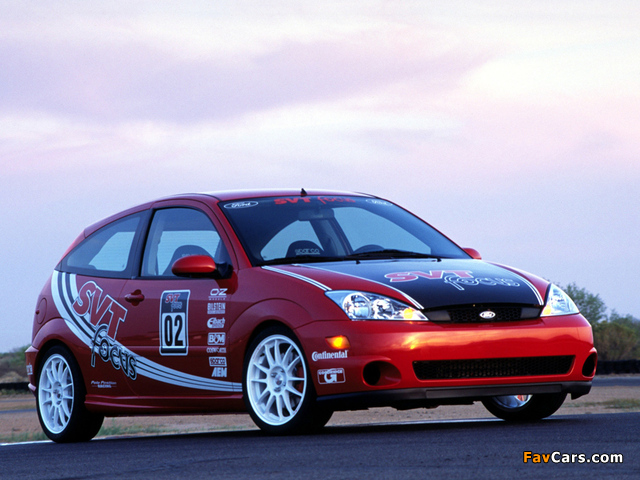 Images of Ford Focus SVT Competition Concept 2001 (640 x 480)