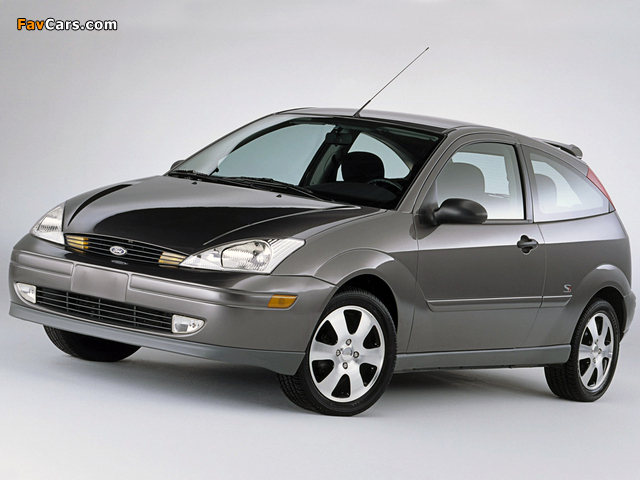 Images of Ford Focus ZX3 S2 2001–02 (640 x 480)