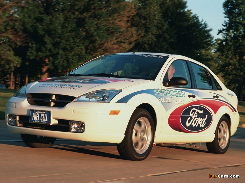 Images of Ford Focus FCV 2002–07 (800 x 600)