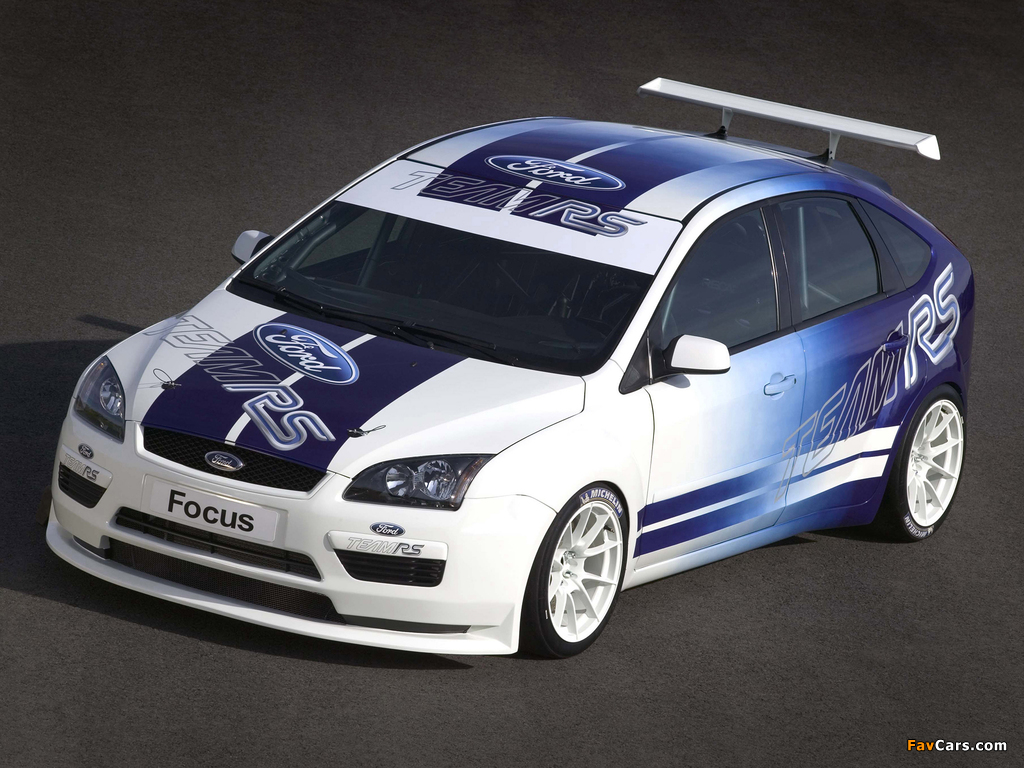 Images of Ford Focus Touring Car Concept 2004 (1024 x 768)
