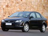 Images of Ford Focus Sedan ZA-spec 2005–06