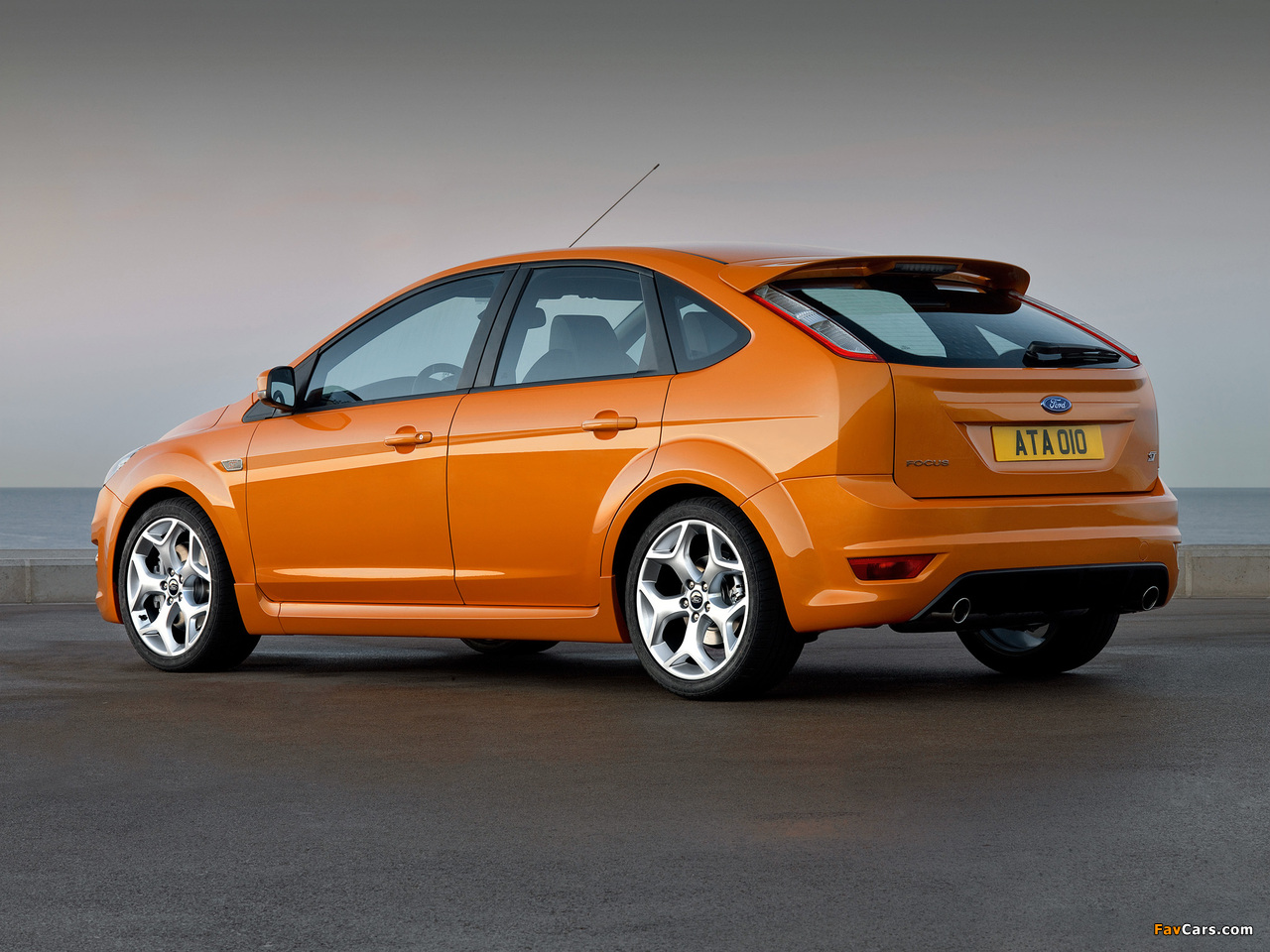 Images of Ford Focus ST 5-door 2008–10 (1280 x 960)