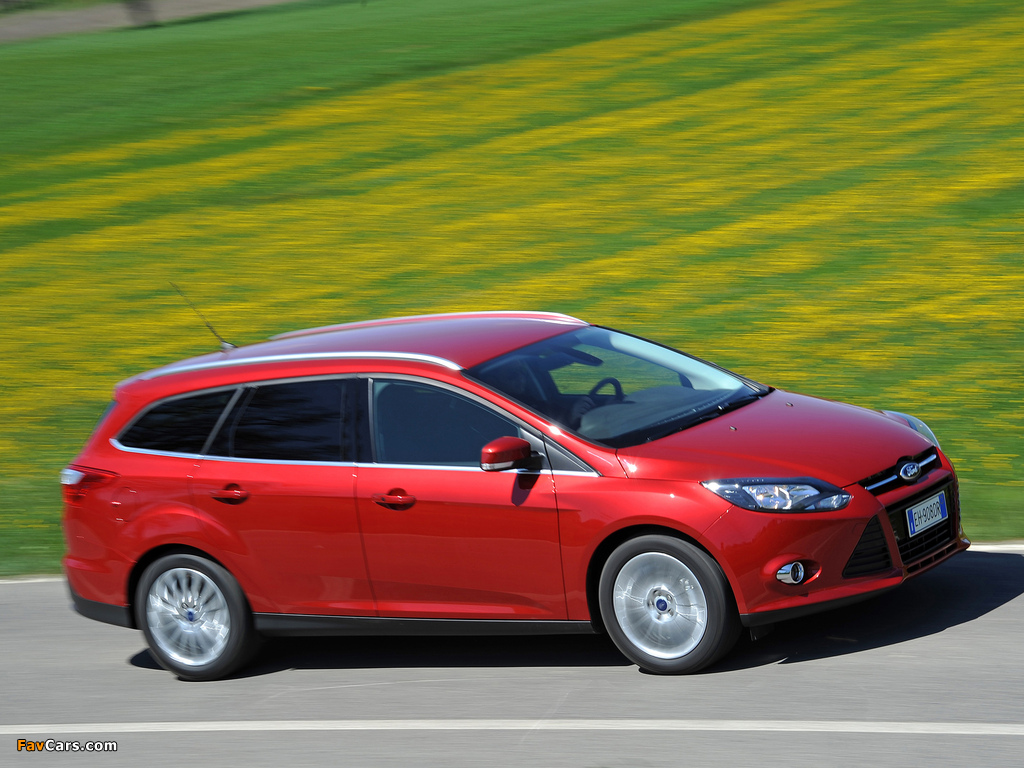Images of Ford Focus Wagon 2010 (1024 x 768)