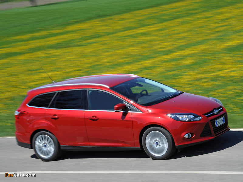 Images of Ford Focus Wagon 2010 (800 x 600)