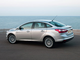 Images of Ford Focus Sedan 2010