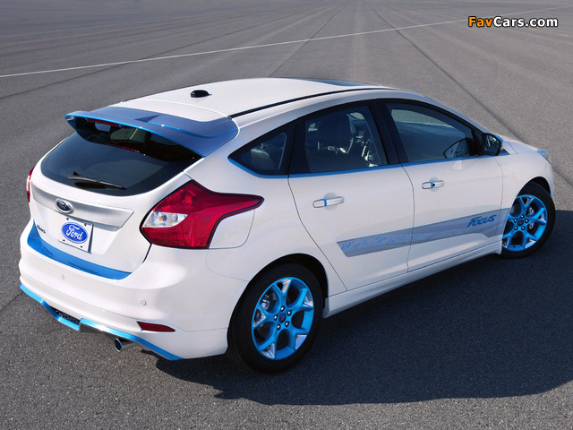 Images of Ford Focus Vehicle Personalization Concept 2010 (640 x 480)