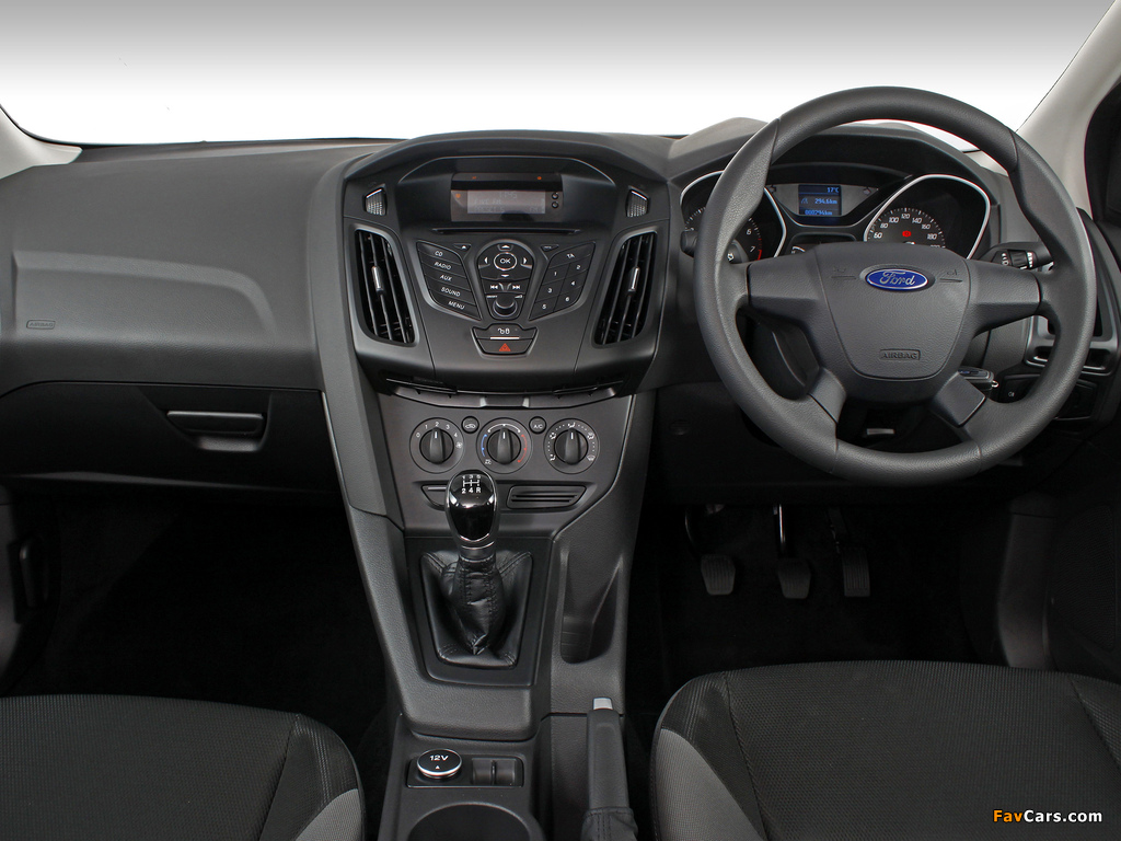 Images of Ford Focus Sedan ZA-spec 2011 (1024 x 768)