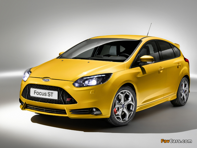 Images of Ford Focus ST (DYB) 2012–14 (640 x 480)