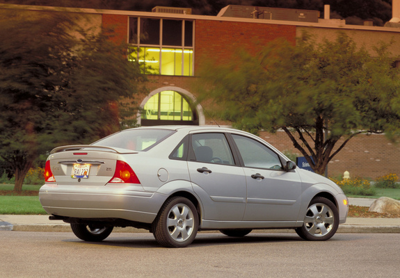 Photos of Ford Focus ZTS 1999–2004