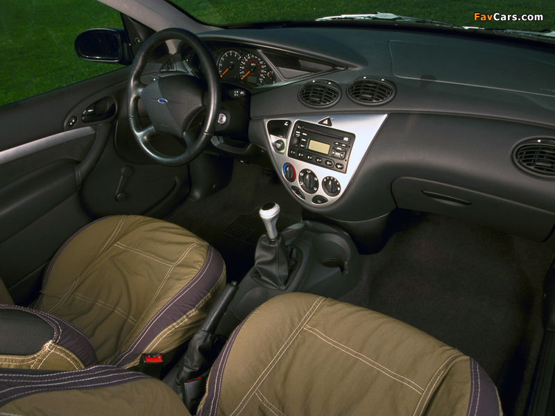 Photos of Ford Focus ZX3 Kona 2000 (800 x 600)