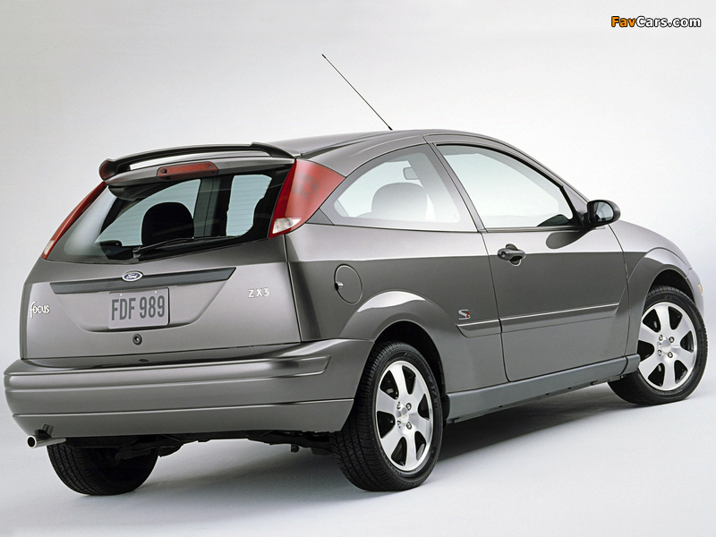 Photos of Ford Focus ZX3 S2 2001–02 (800 x 600)