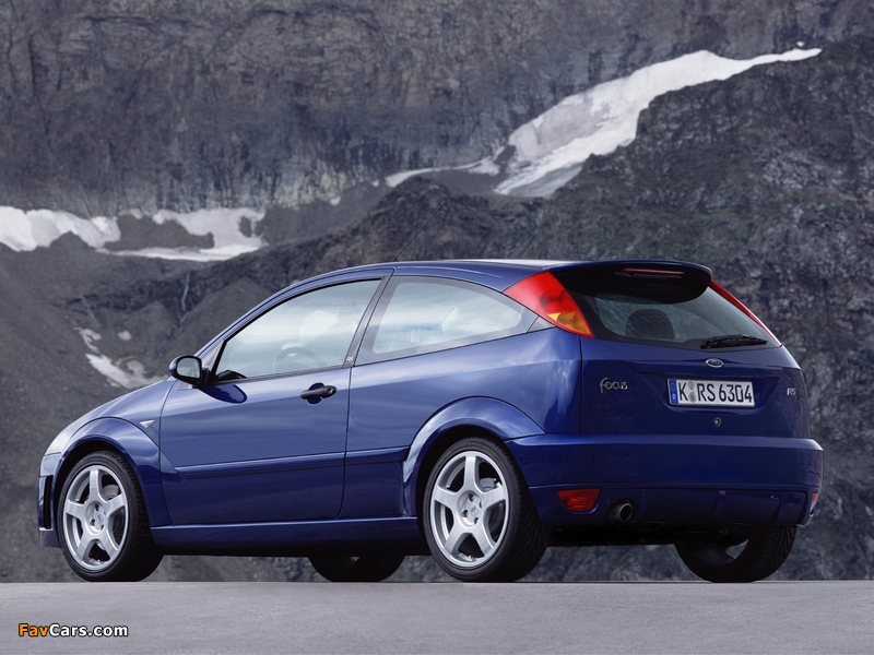 Photos of Ford Focus RS 2002–03 (800 x 600)