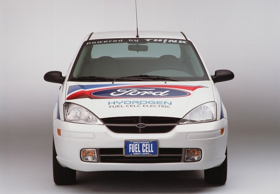 Photos of Ford Focus FCV 2002–07