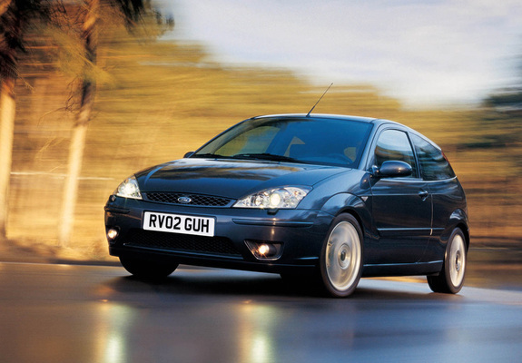 Photos of Ford Focus ST170 2002–04
