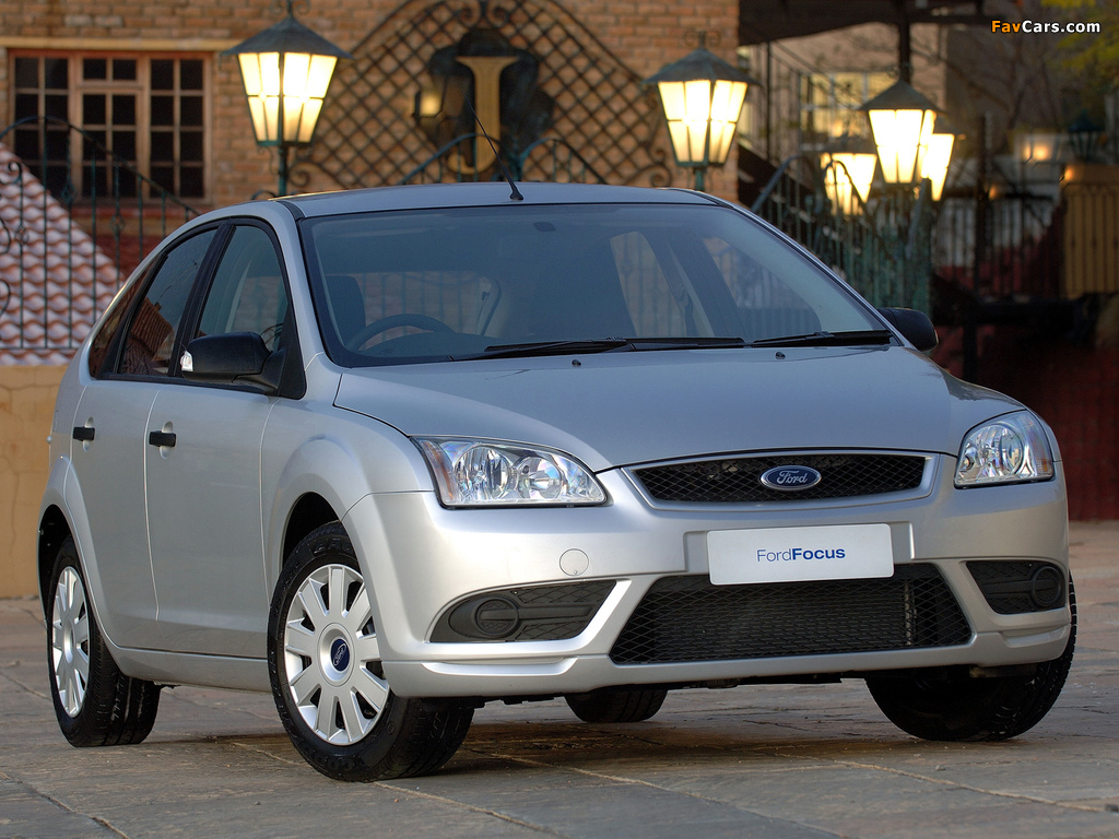 Photos of Ford Focus 5-door ZA-spec 2007–08 (1024 x 768)