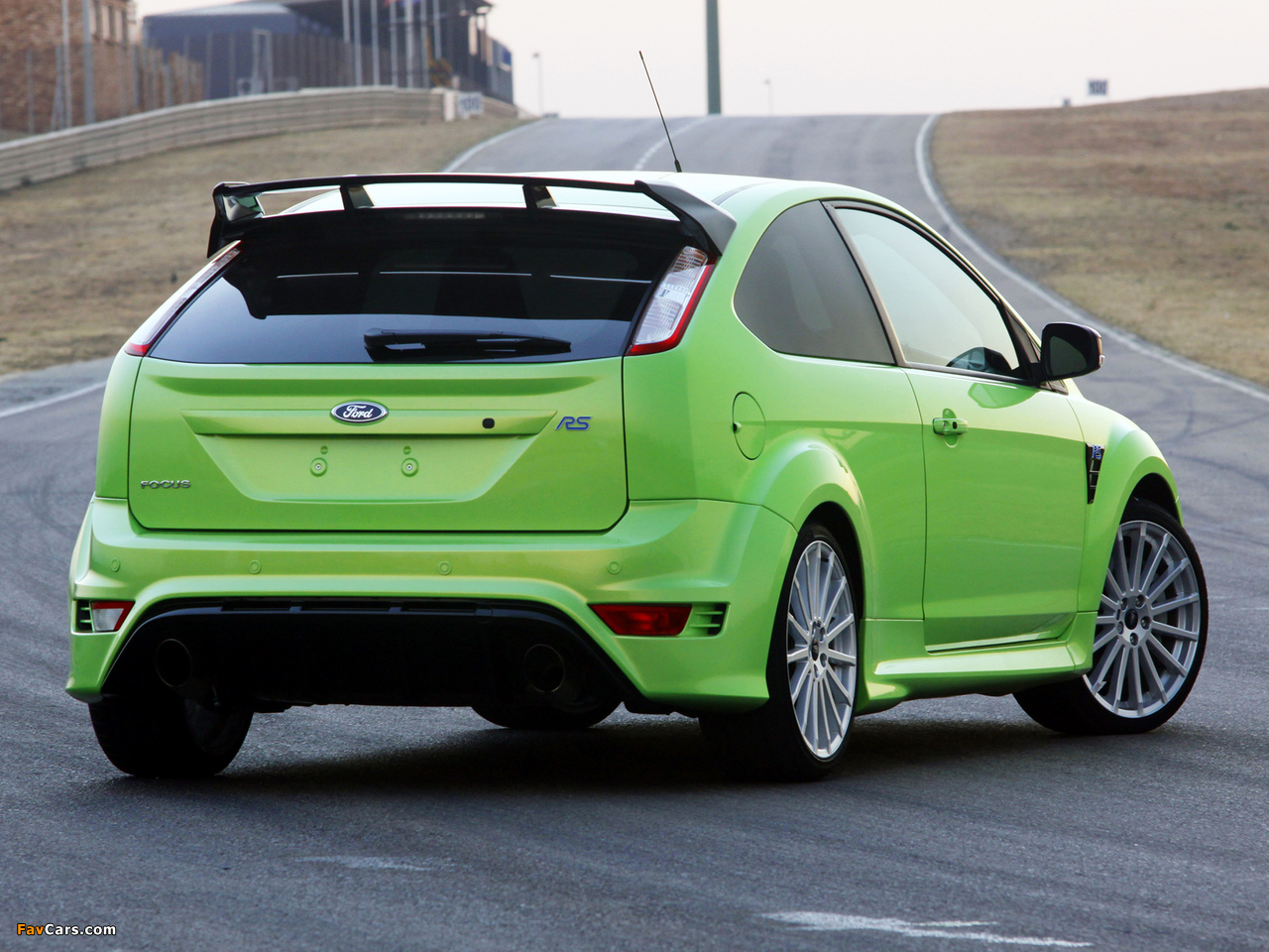 Photos of Ford Focus RS ZA-spec 2010 (1280 x 960)