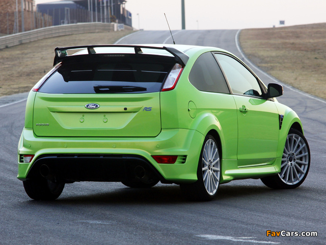 Photos of Ford Focus RS ZA-spec 2010 (640 x 480)