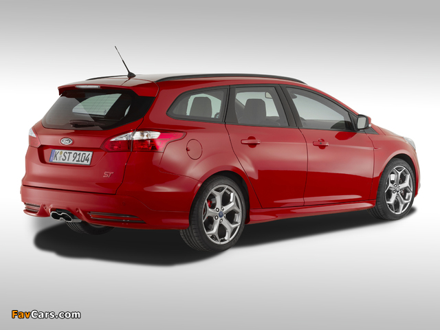 Photos of Ford Focus ST Wagon 2012 (640 x 480)