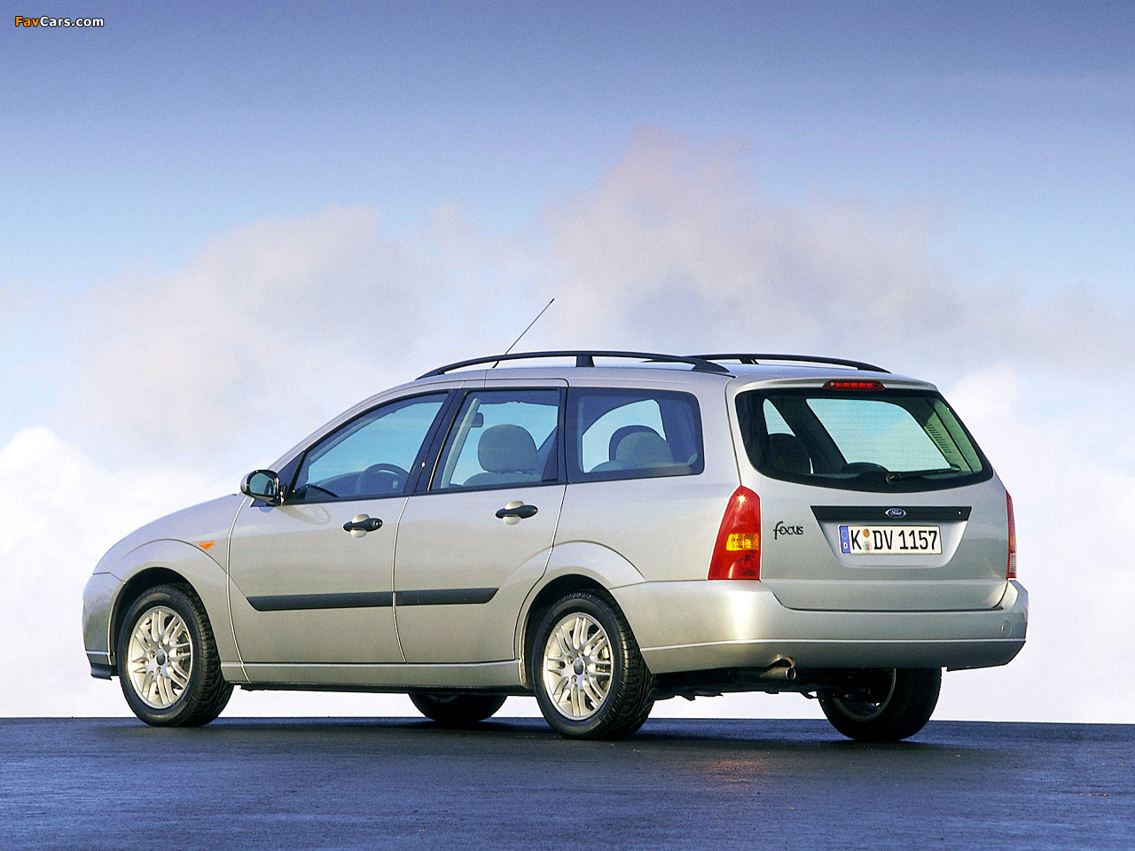 Pictures of Ford Focus Turnier 1998–2001 (1280 x 960)