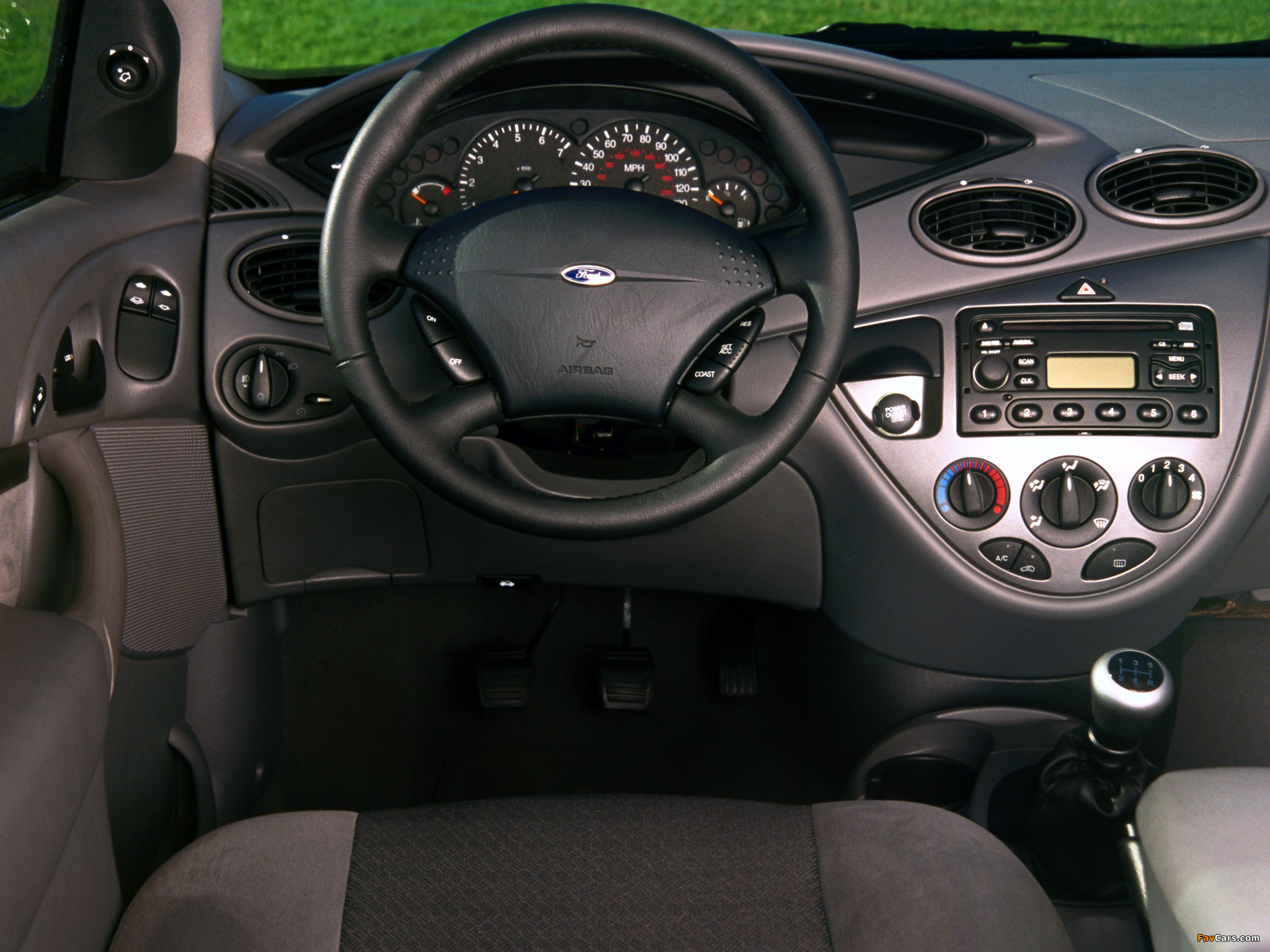 Pictures of Ford Focus ZX3 1999–2004 (2048 x 1536)