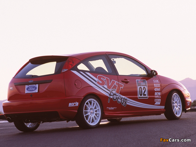Pictures of Ford Focus SVT Competition Concept 2001 (640 x 480)