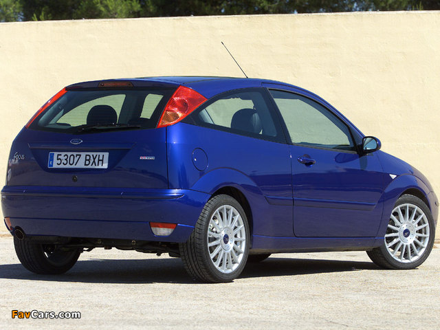 Pictures of Ford Focus ST170 2002–04 (640 x 480)