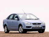 Pictures of Ford Focus Sedan UK-spec 2004–08