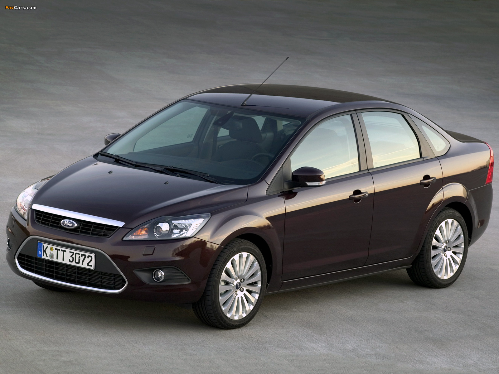 Pictures of Ford Focus Sedan 2008–11 (1600 x 1200)