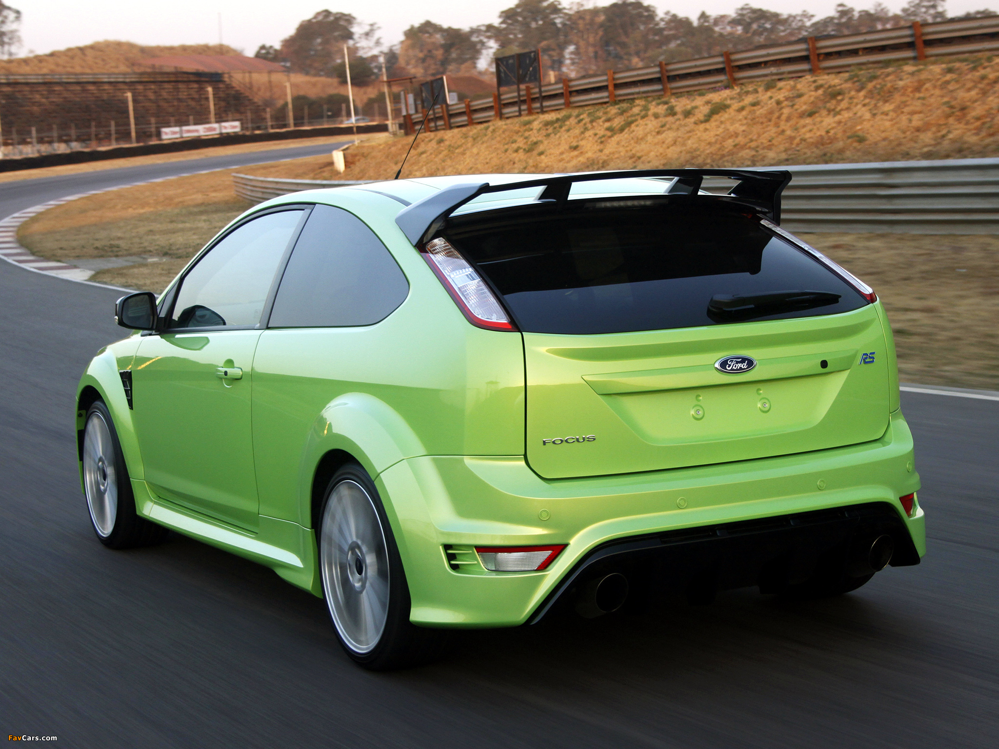 Pictures of Ford Focus RS ZA-spec 2010 (2048 x 1536)